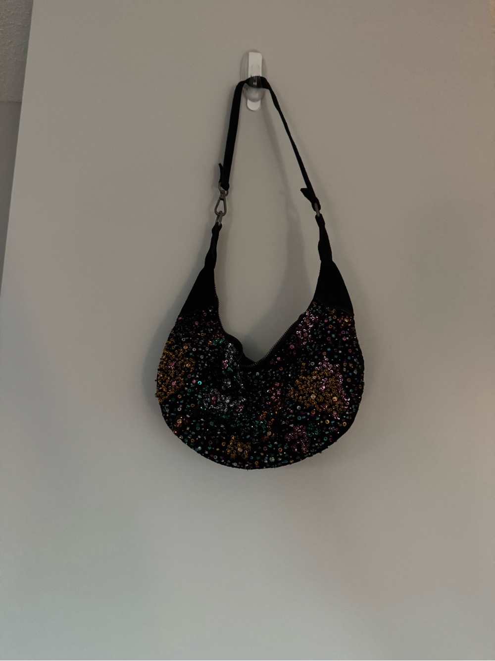 Free People Hidden Gem Clutch - Picture 2 of 6